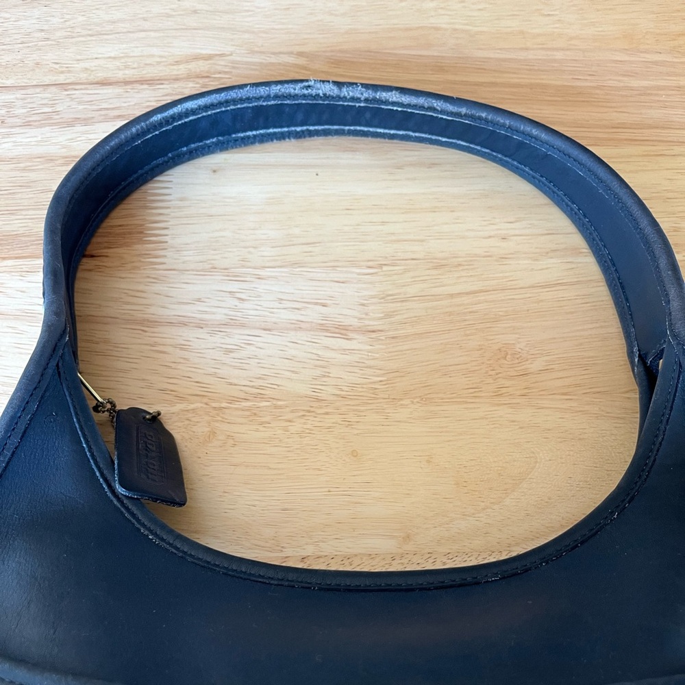 Coach Vintage Ergo Pocket Zip Bag Glovetanned Leather 9033 Black - Picture 11 of 12